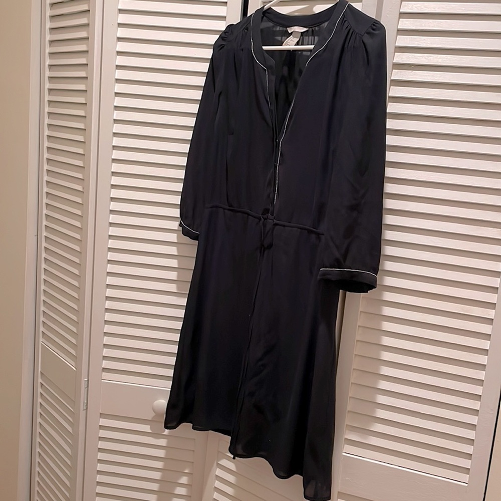 Navy H&M midi dress
